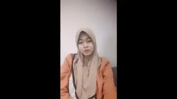 Cewek Tete Gede Colokin Sextoy Live Berjamaah Viral Hot